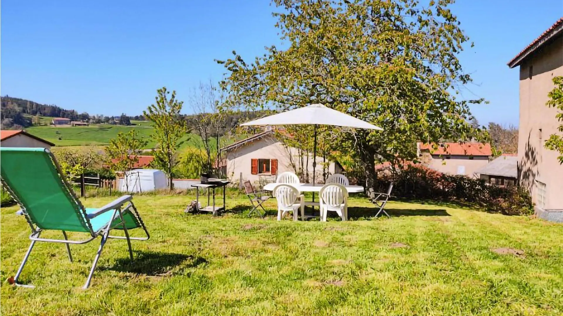 Jolie Maison Avec Jardin Villa Verrieres-en-Forez France